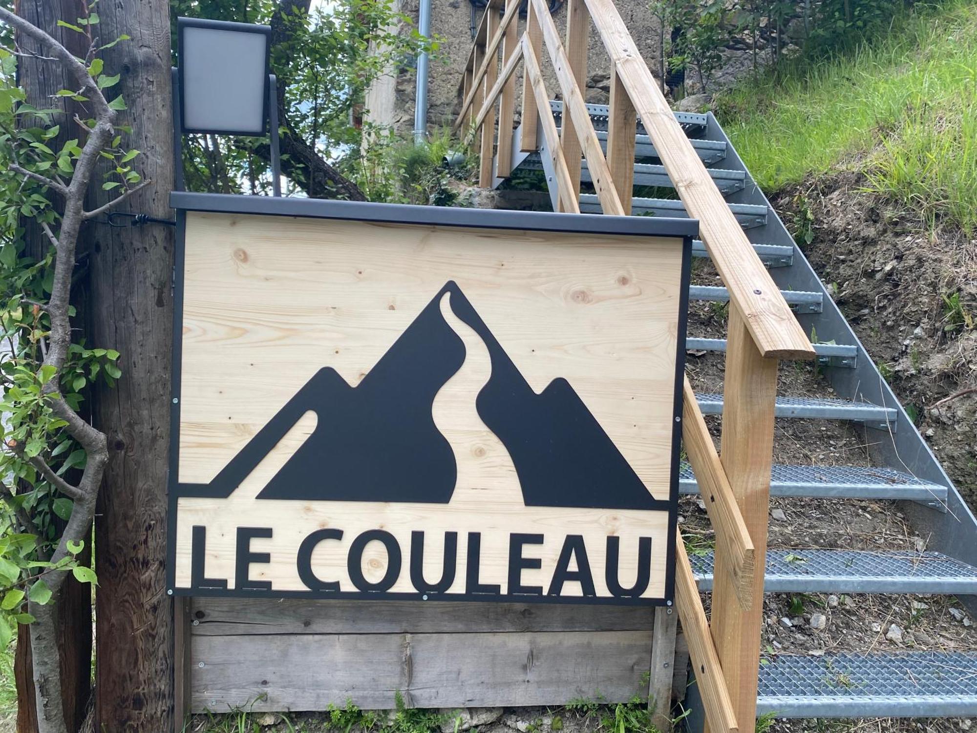 Le Couleau Panzió Chateauroux-les-Alpes Kültér fotó